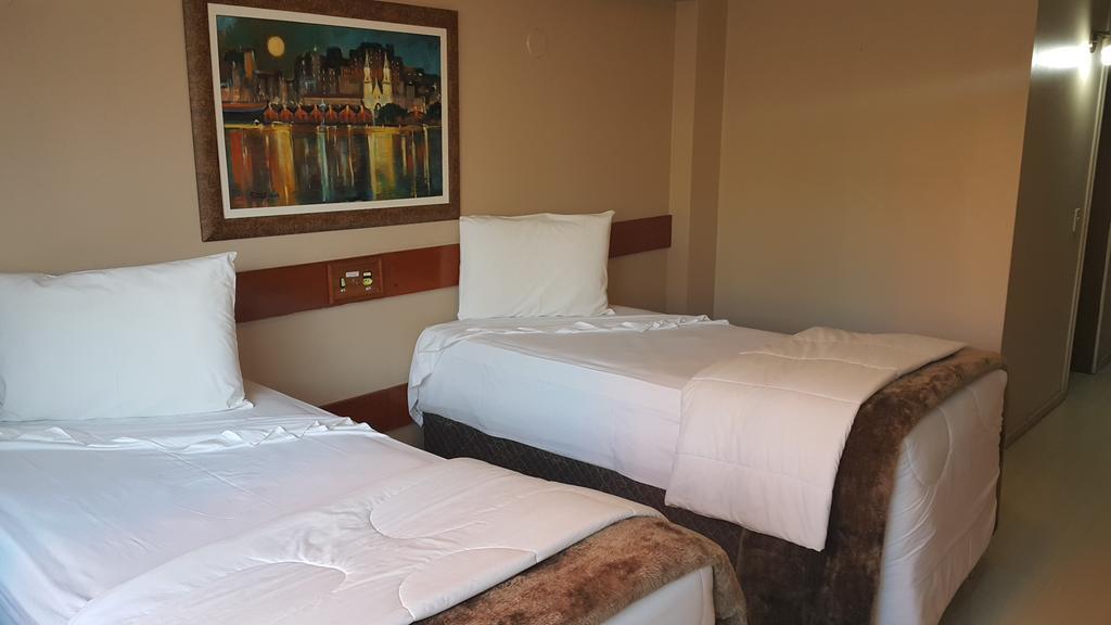 Hotel Portal 산타나 두 리브라멘토 외부 사진